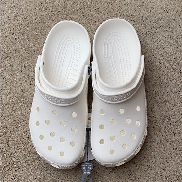 White Crocs Clogs NWT - Picture 7 of 7
